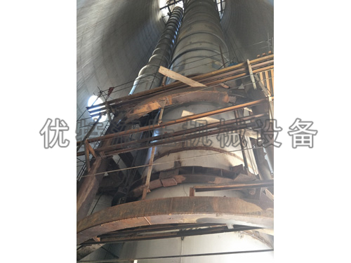 内蒙包头市达拉特旗新奥新能源双烟囱提升现场